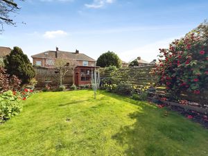 Photo 15- click for photo gallery